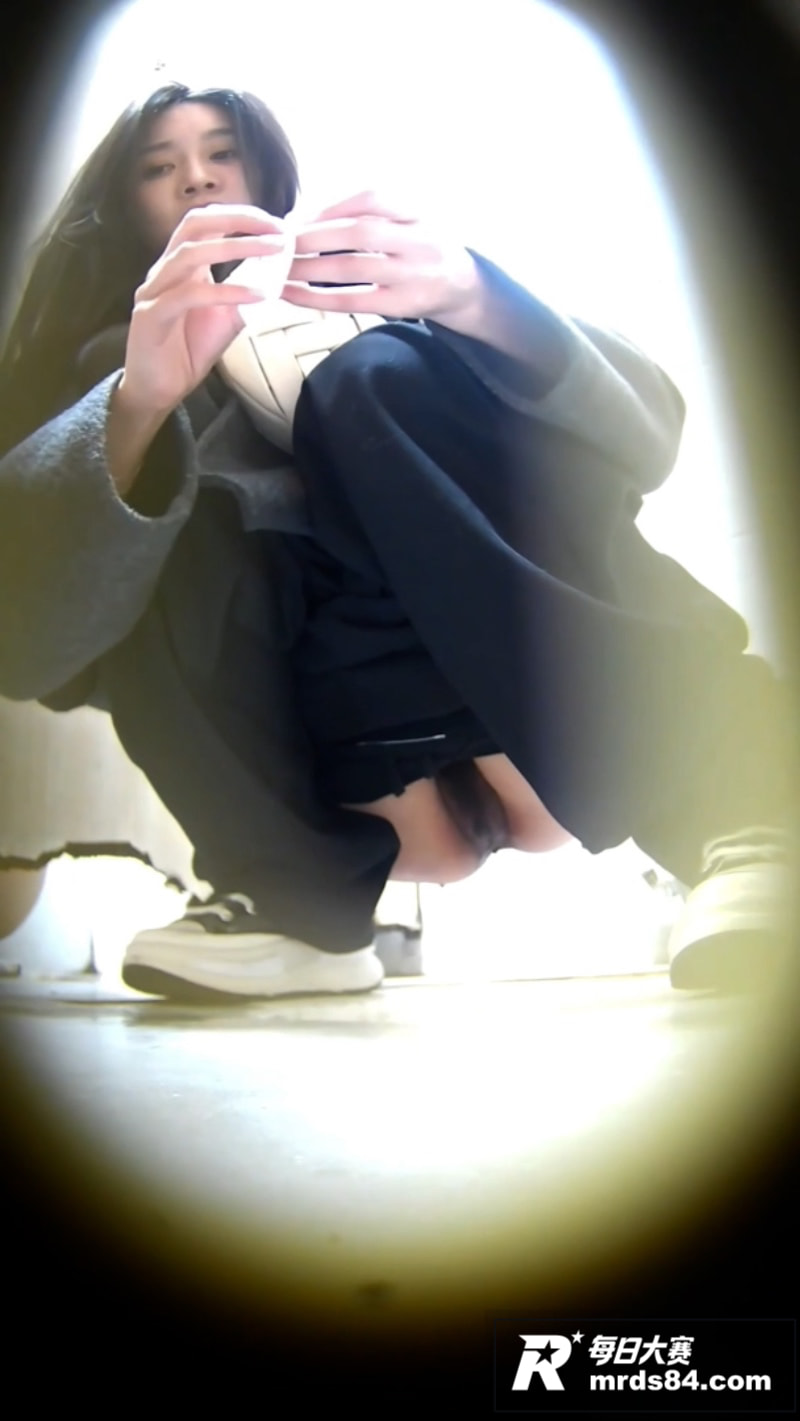 顶级反差婊美女 酒吧相关图片5