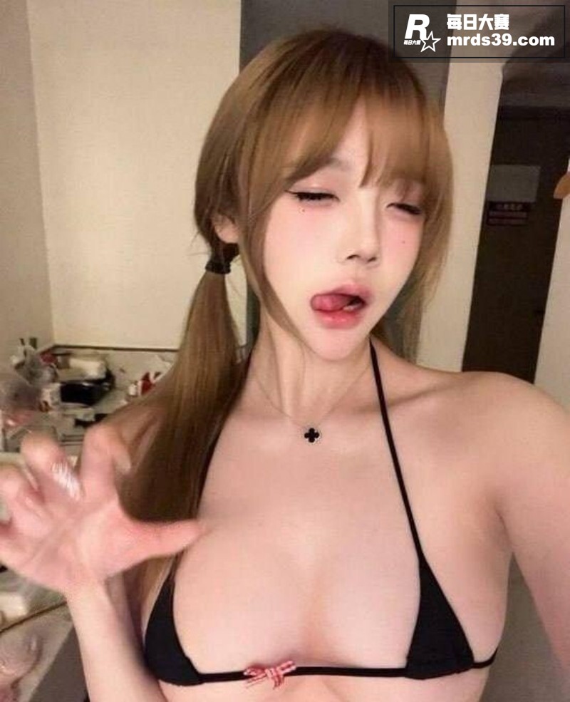 抖音390万粉丝网红相关图片8