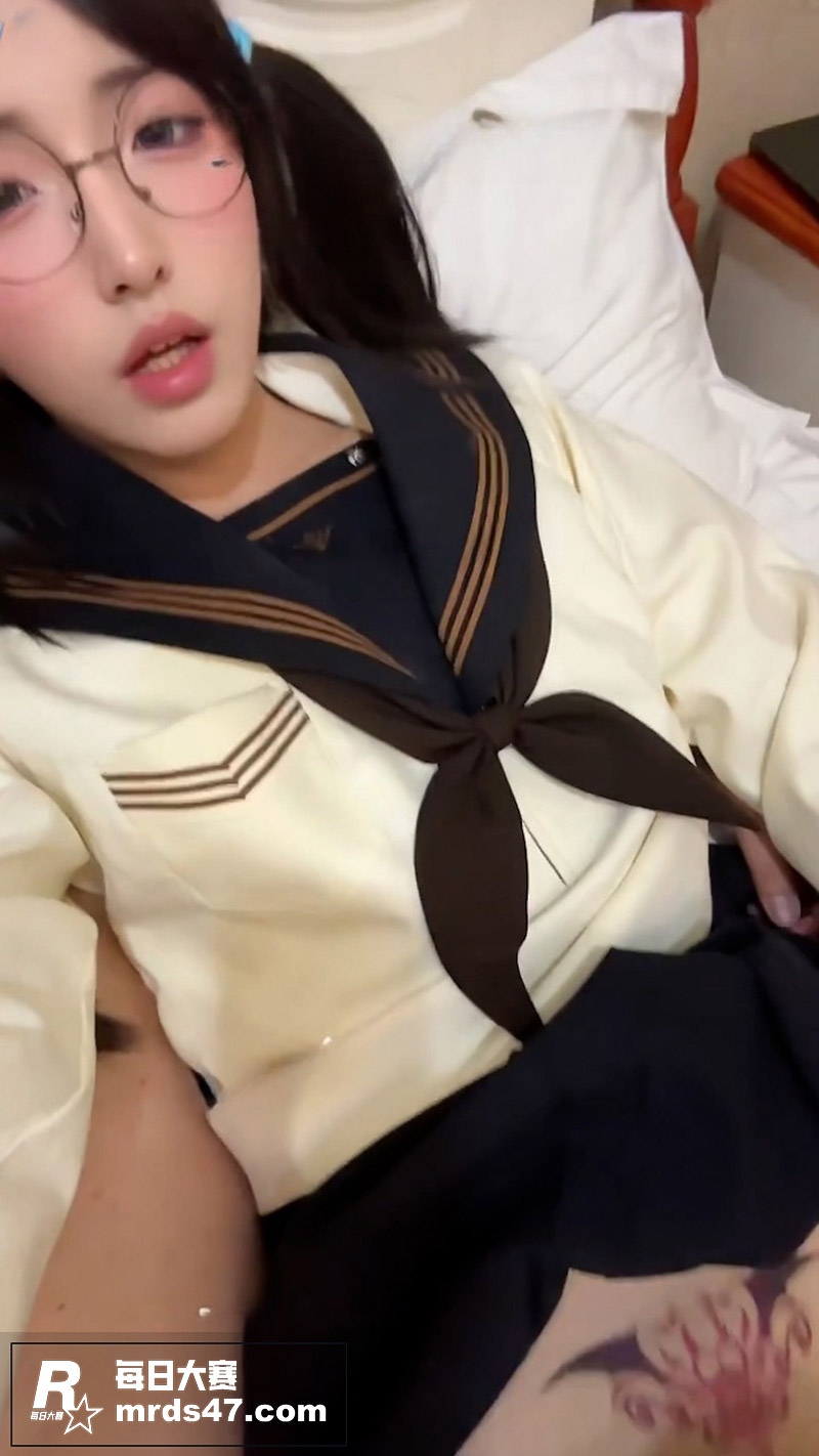 推特TS伪娘 莓莓莓相关图片2