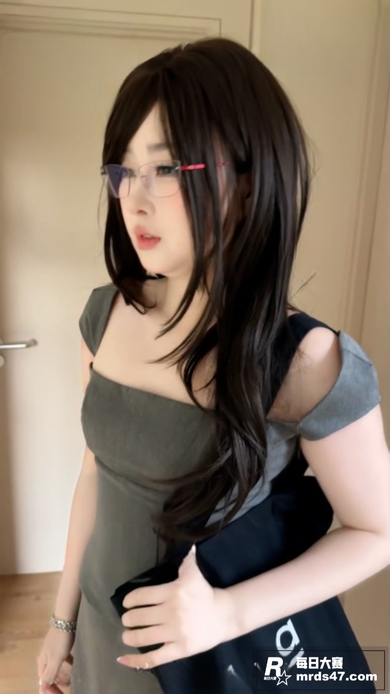推特阿黑颜母狗 噗噗相关图片2