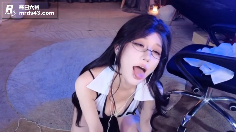 ASMR虎牙主播 张相关图片4