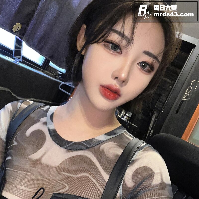 韩国高颜值COSER相关图片9