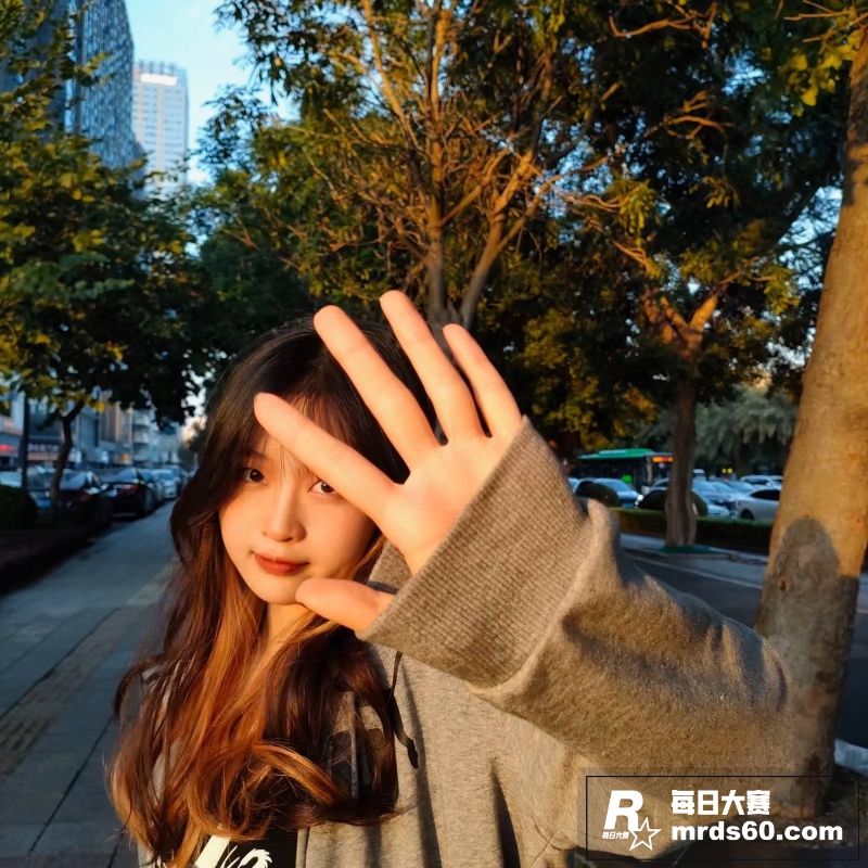 广州花都区反差婊 王相关图片2