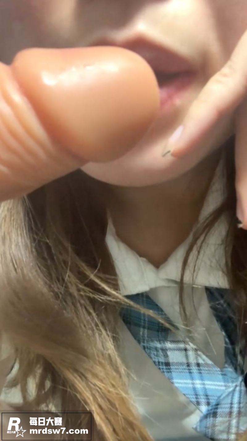 极品少妇福利姬 闵儿相关图片2