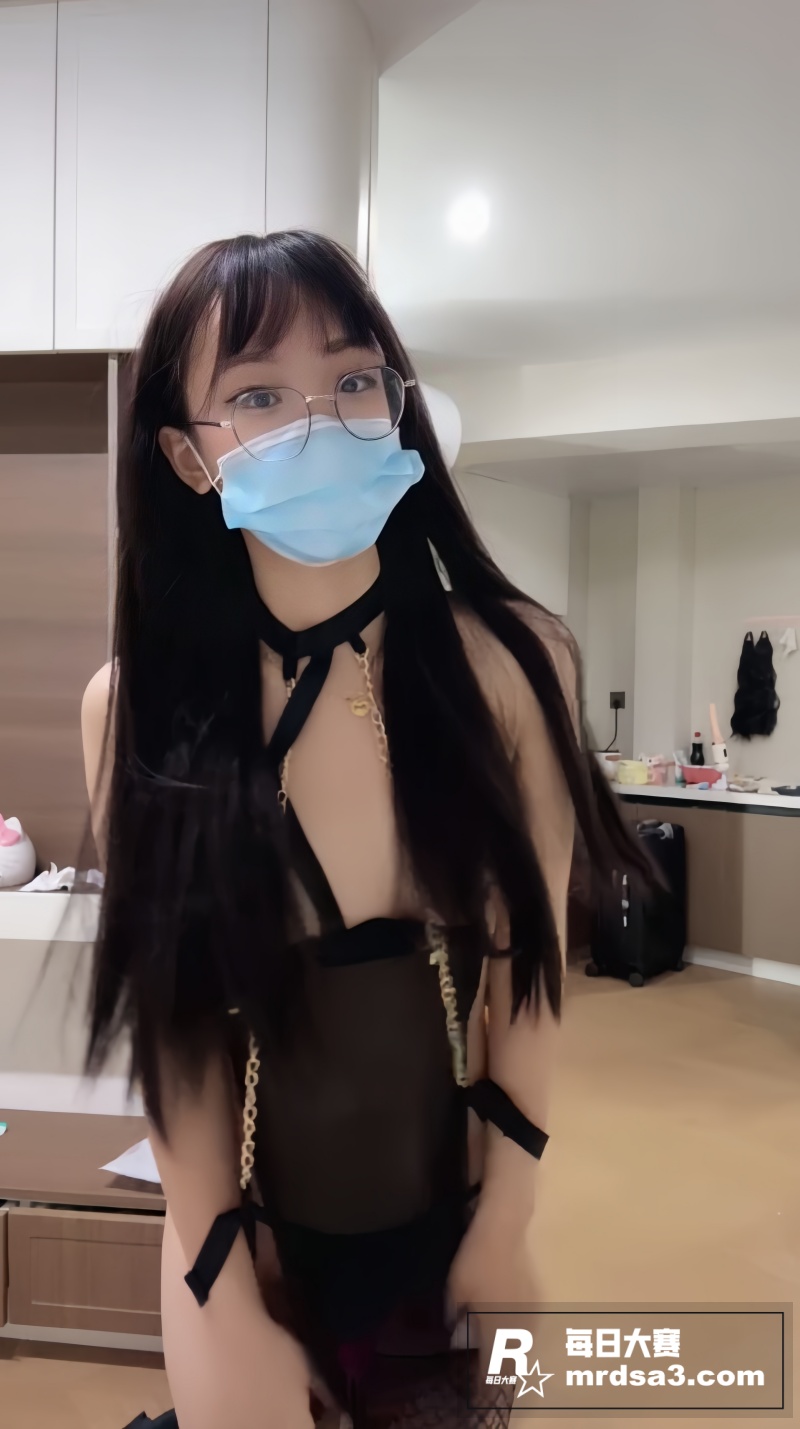 高颜值极品嫩妹主播 相关图片8
