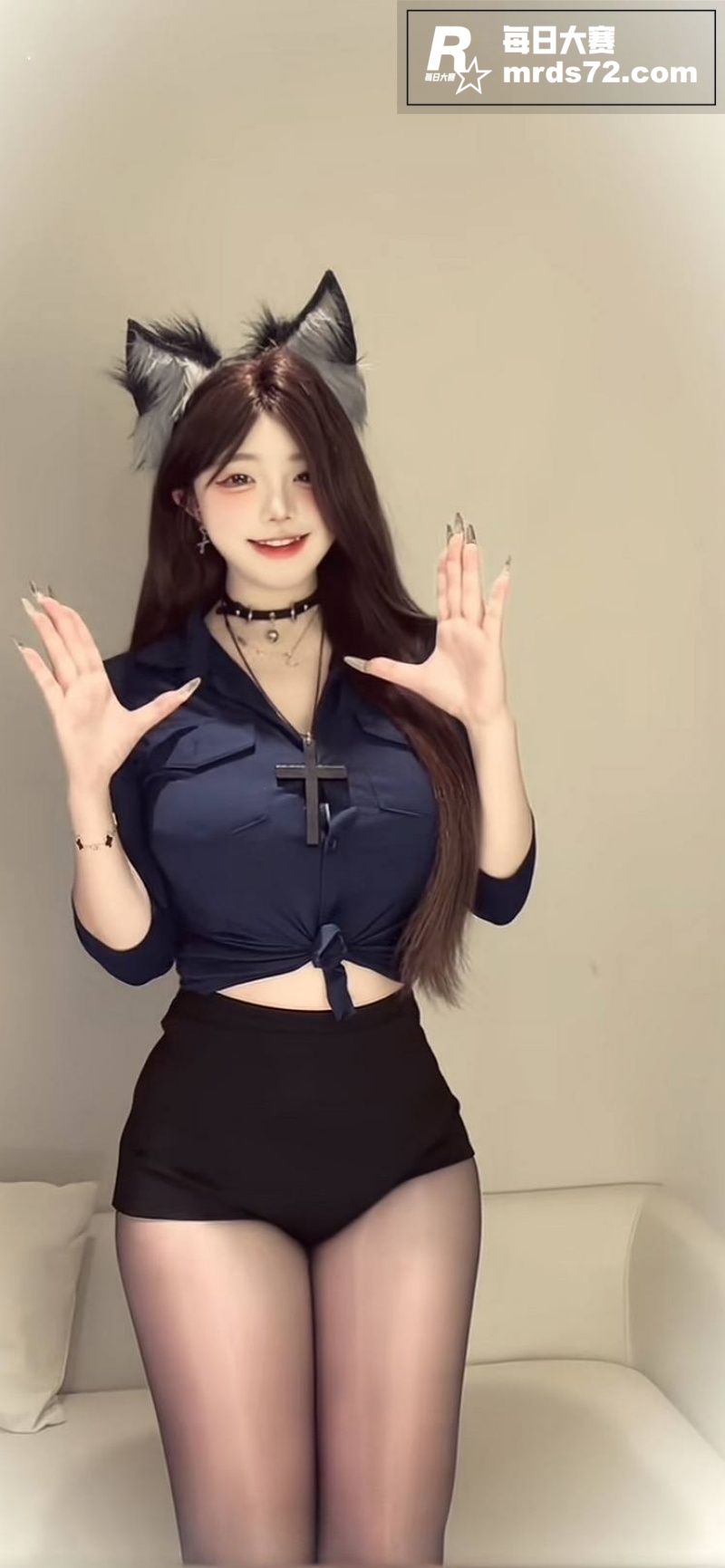 抖音高颜值巨乳网红 相关图片4