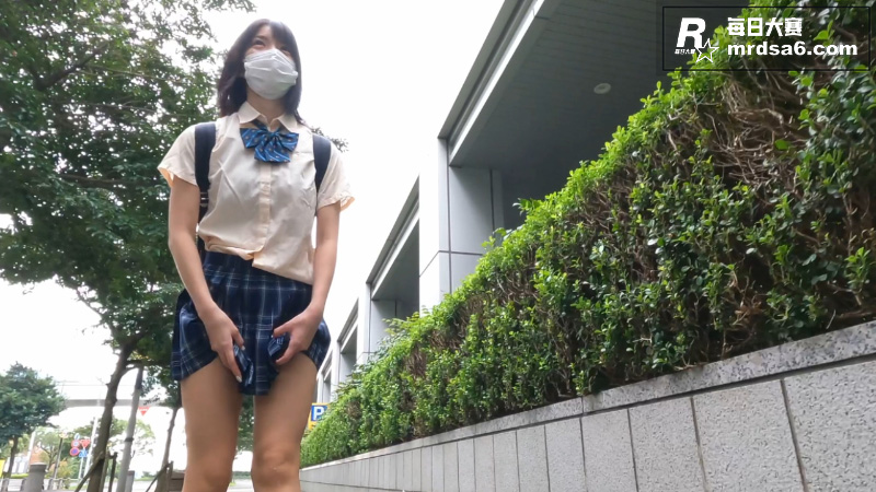 假装偷拍系列 极品J相关图片4