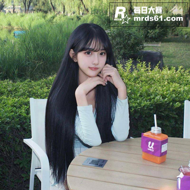 河南洛阳高颜值学生妹相关图片1