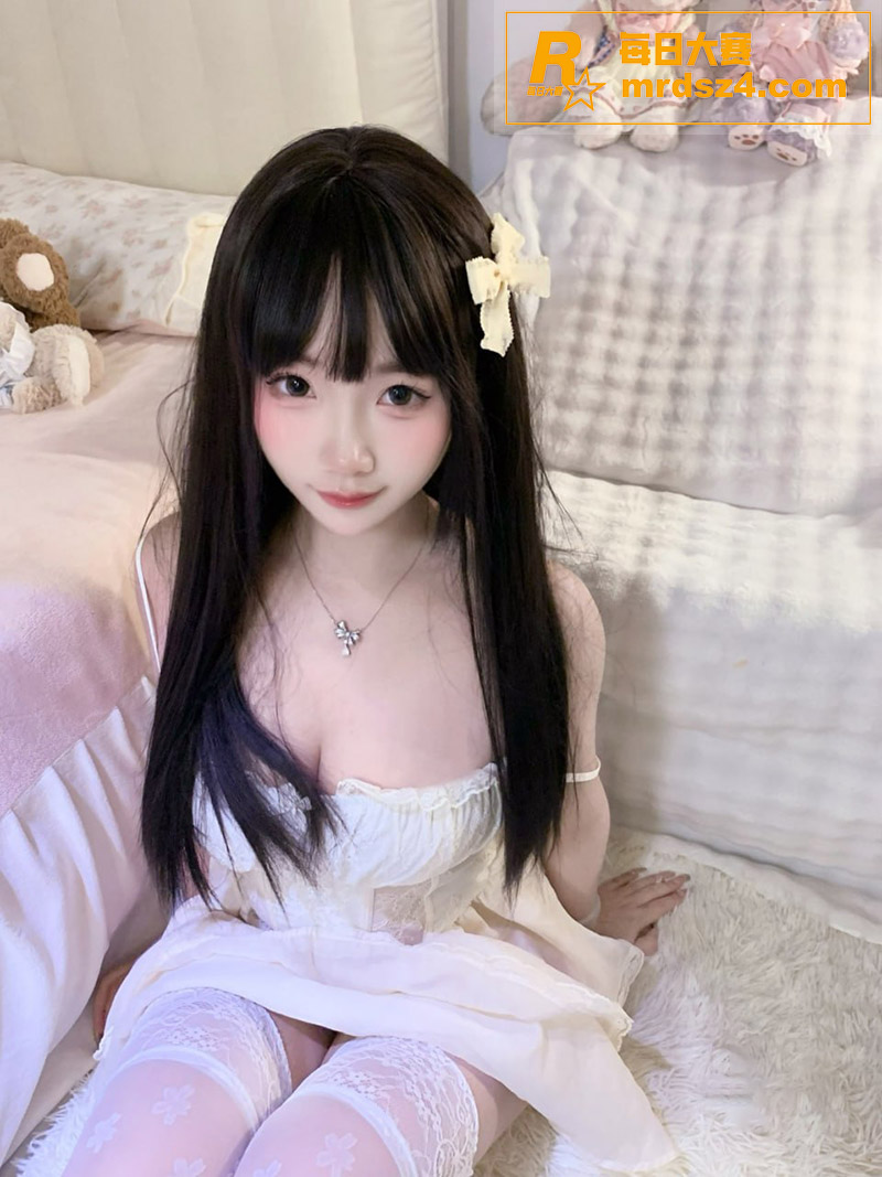 极品颜值萝莉 荔枝 相关图片8