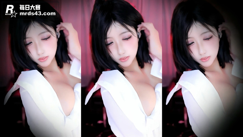 网易CC高颜值巨乳女相关图片1