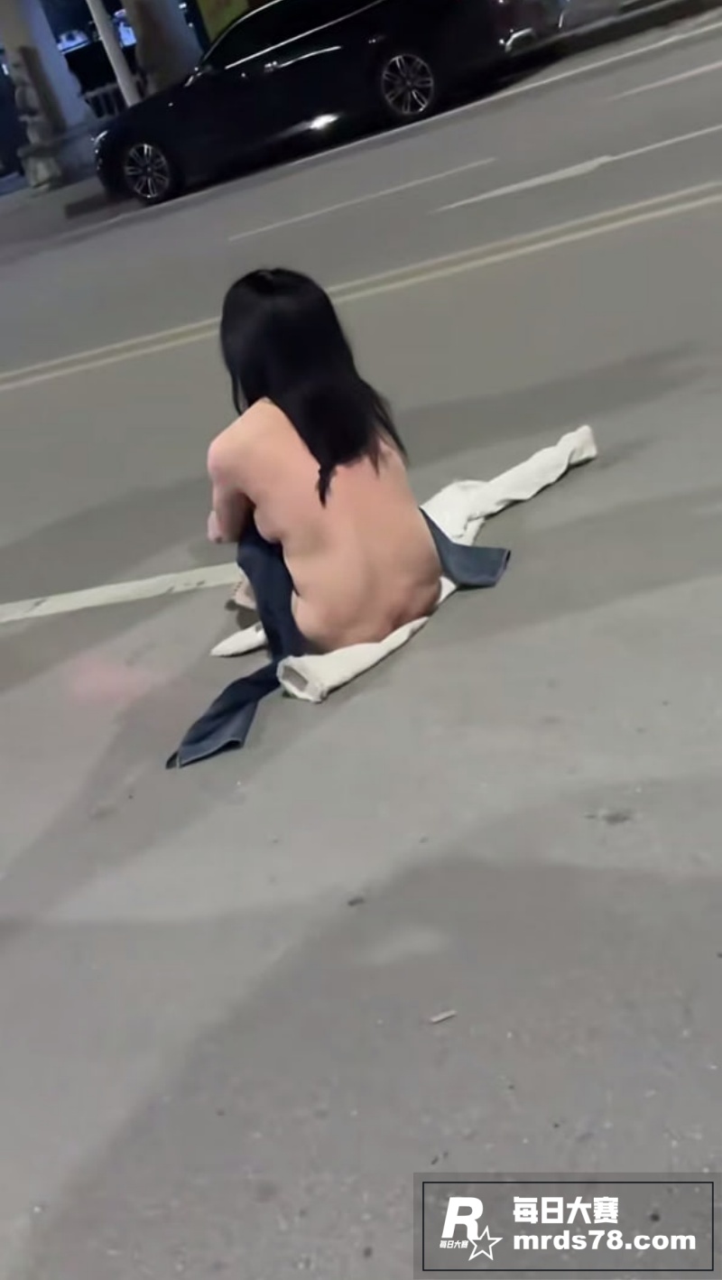 广西惊现热瓜 深夜街相关图片7