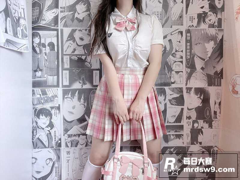 超极品高颜值清纯巨乳相关图片3