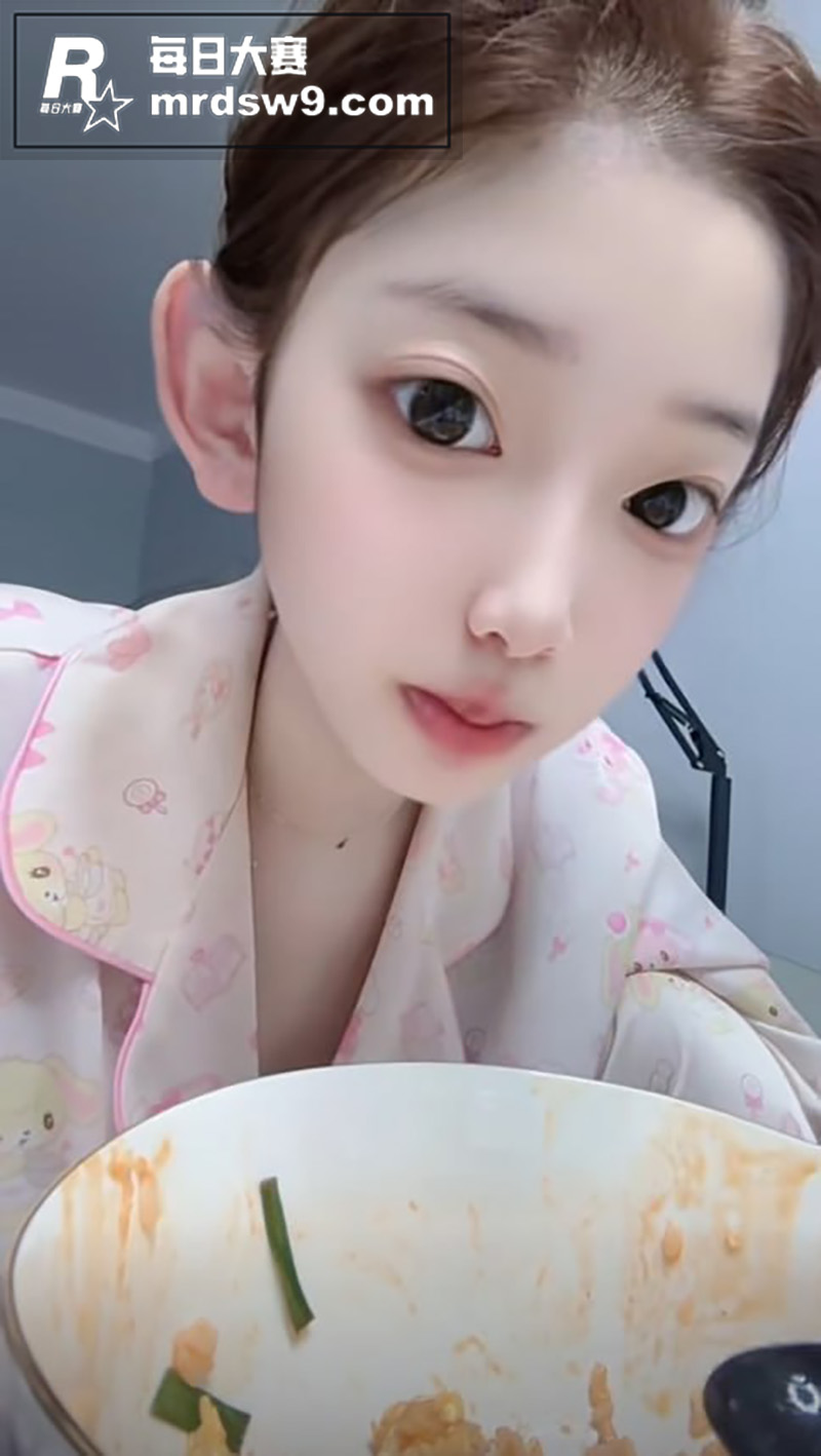 抖音小网红  困酱 相关图片2