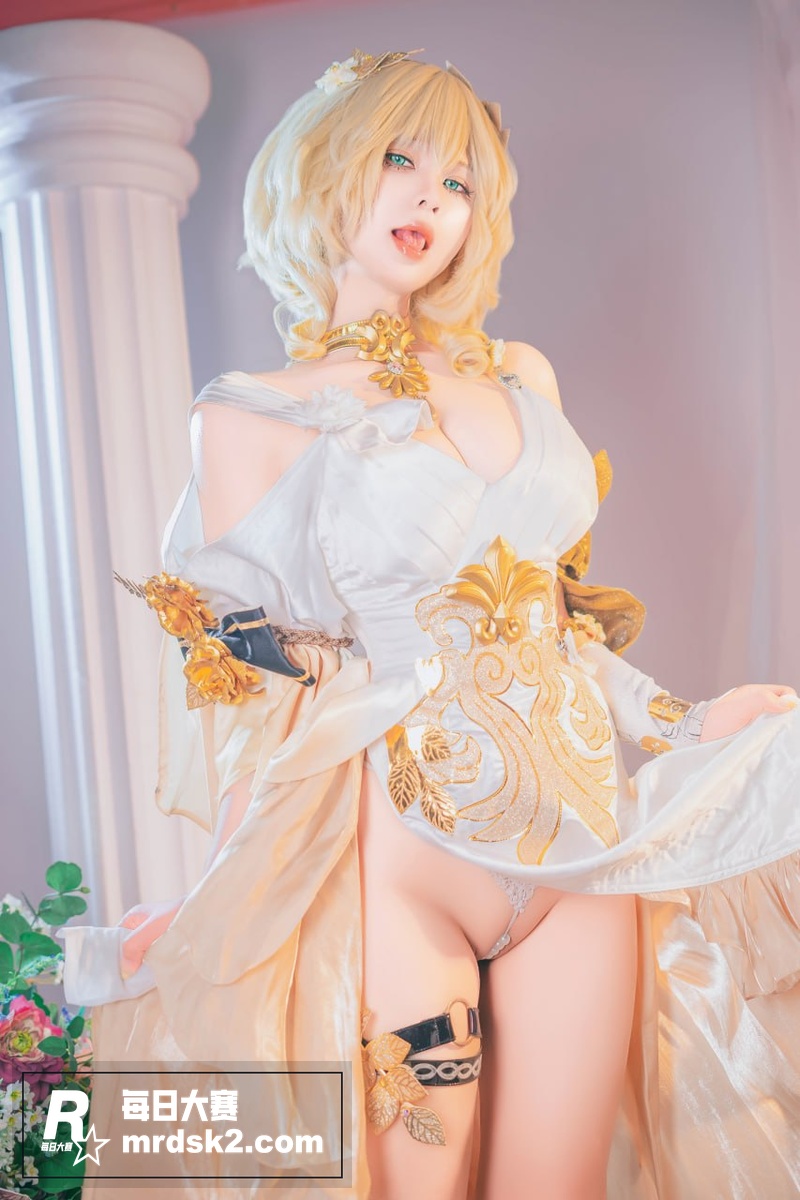 推特高颜值女神 Py相关图片3