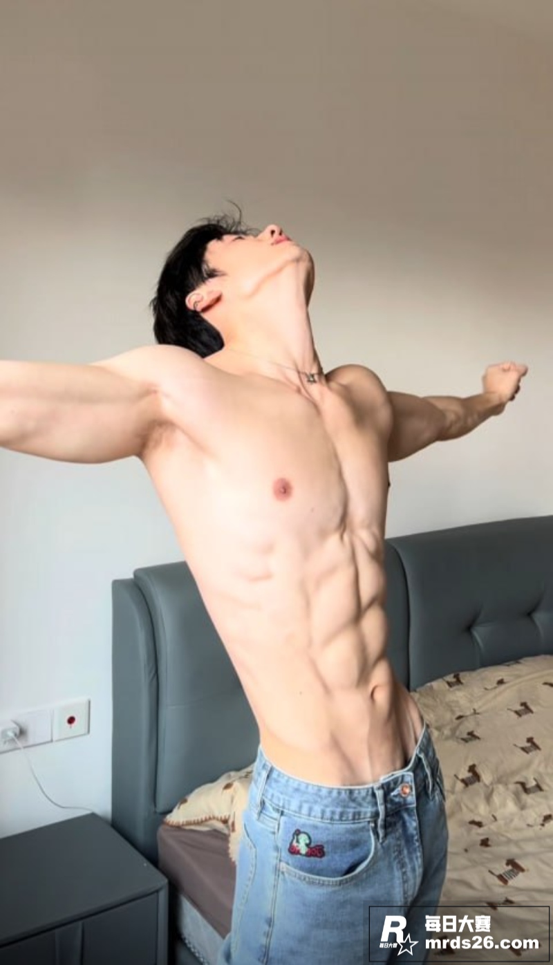 抖音百万网红 屋里超相关图片5