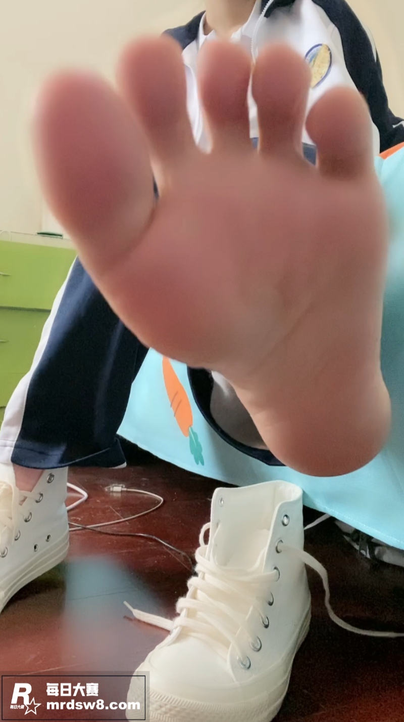 清纯学生妹 软妹摇摇相关图片2