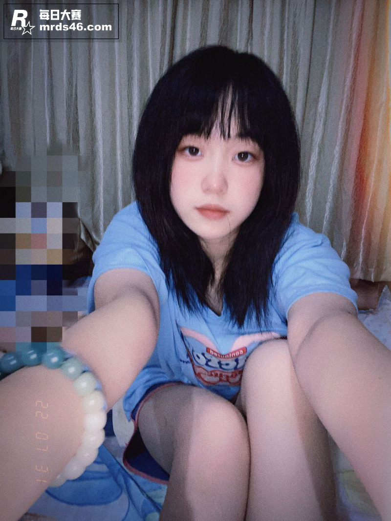 山东青岛03年女大学相关图片1