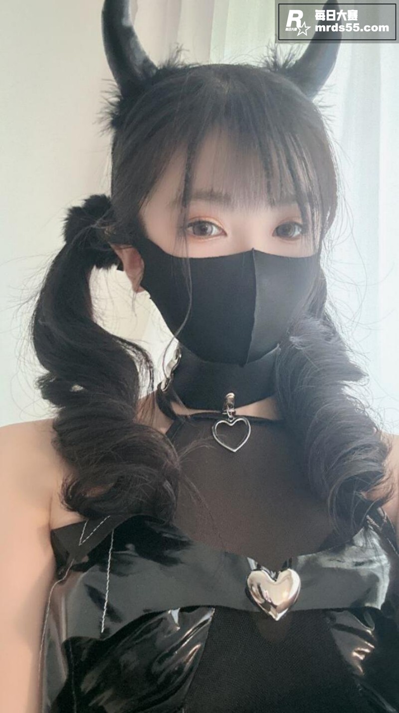 推特反差母狗 懒懒猪相关图片1