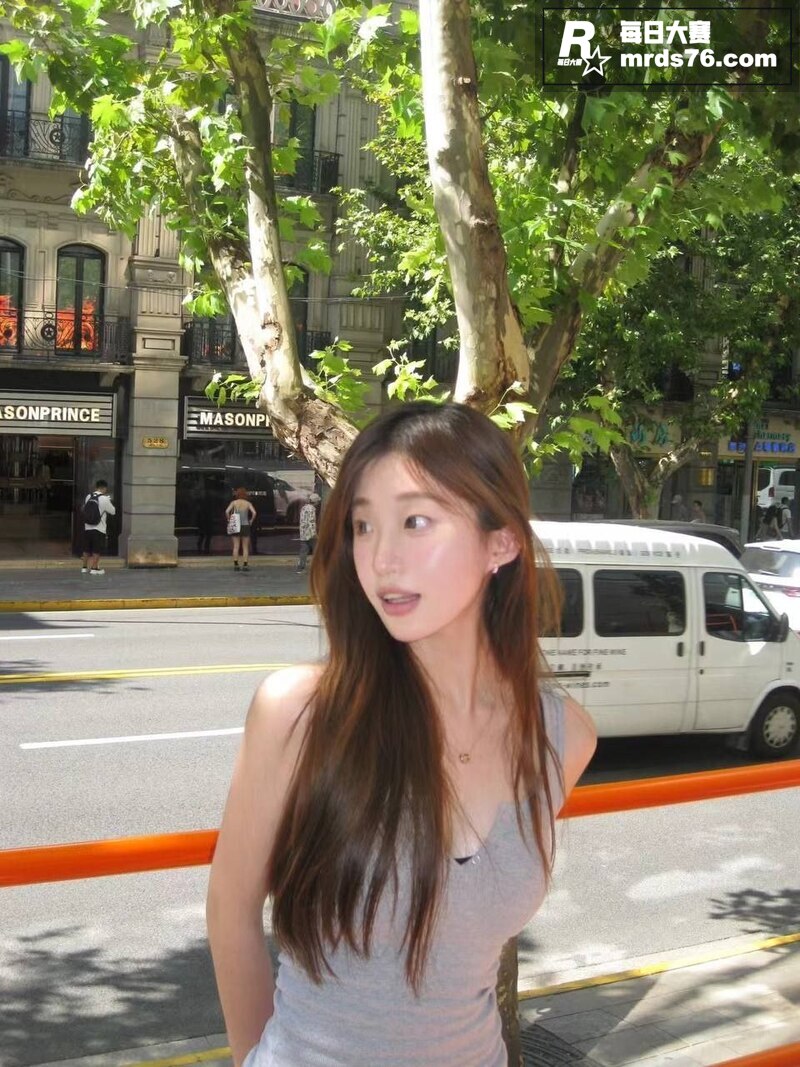 浙江高颜值女大学生 相关图片1