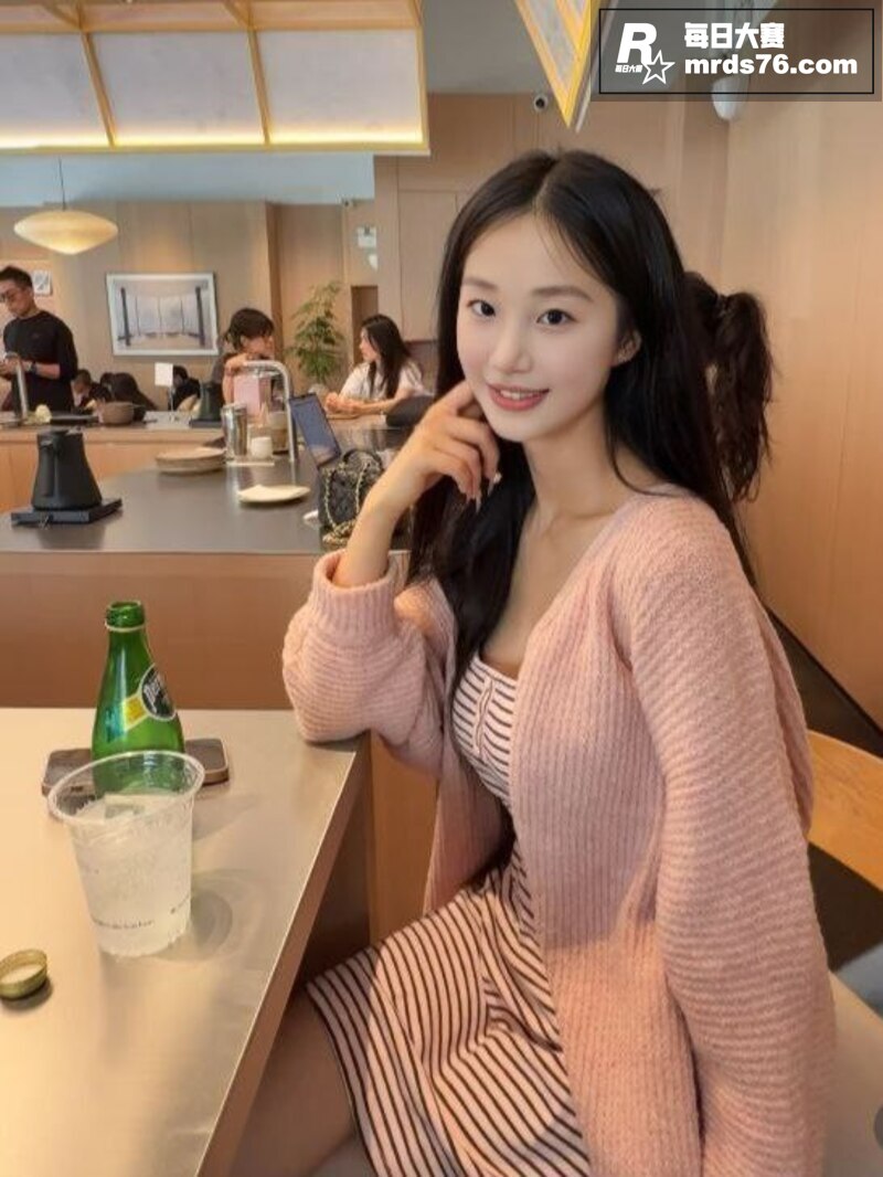 浙江高颜值女大学生 相关图片3