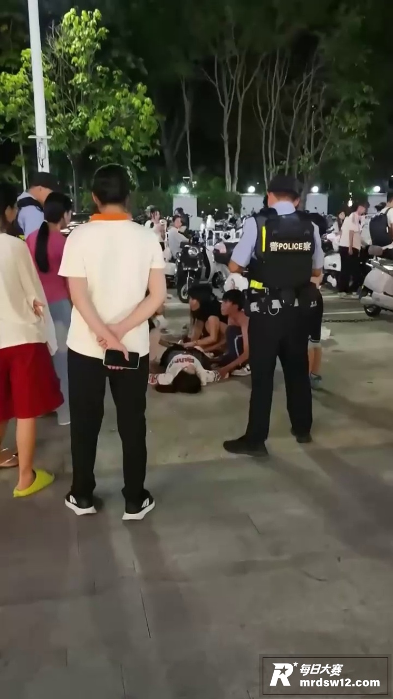 南宁会展航洋城惊现突相关图片10