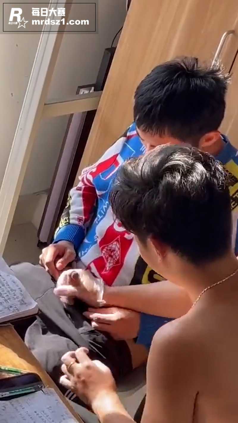 还得是大学生会玩 好相关图片3