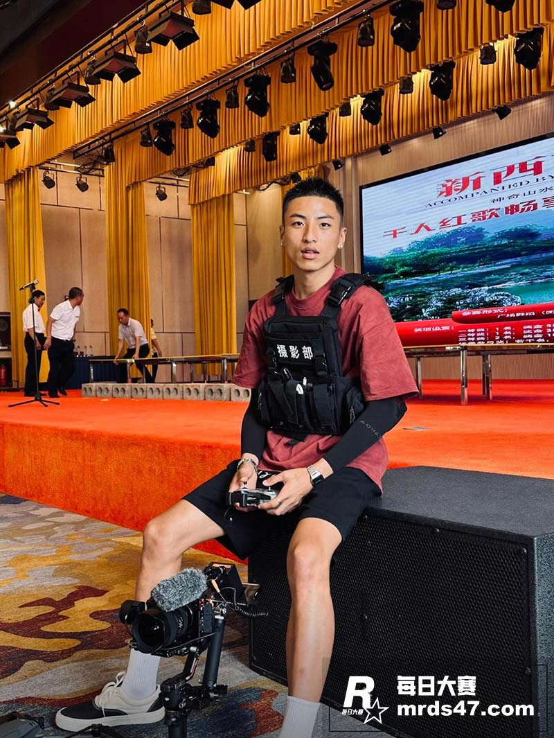 抖音网红博主 羞涩的相关图片6