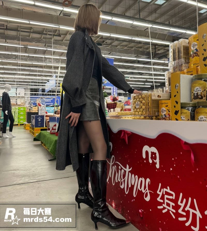 推特性感御姐人妻 发相关图片7