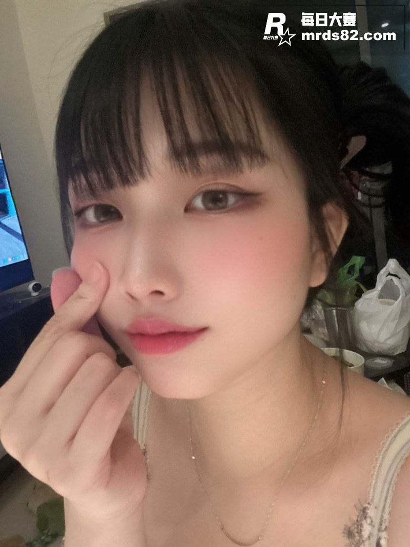 台湾高颜值反差婊 林相关图片3