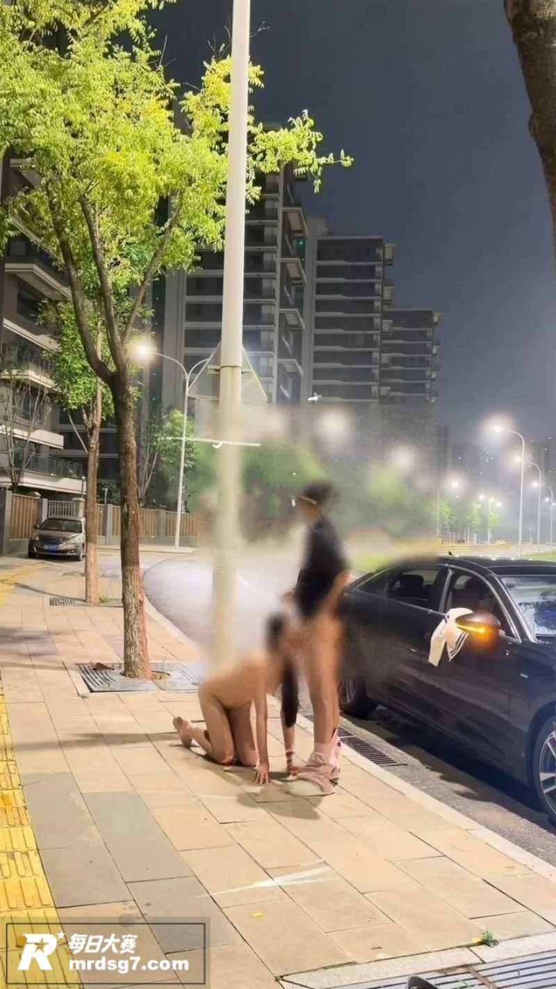 推特博主 Kiy夫妻相关图片11