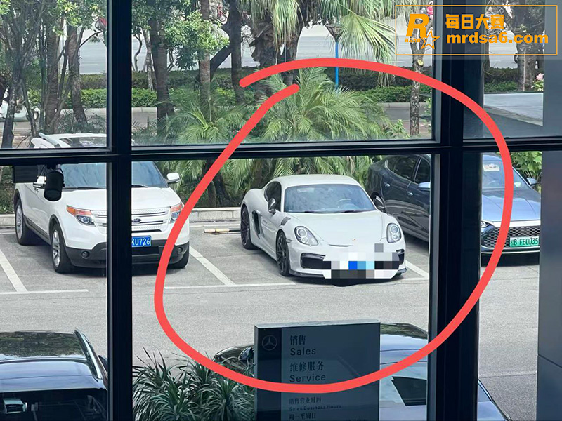 广西柳州奔驰4s店热相关图片12