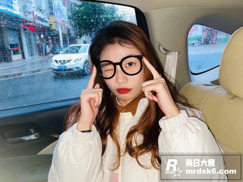 三亚学院极品高颜值大相关图片3