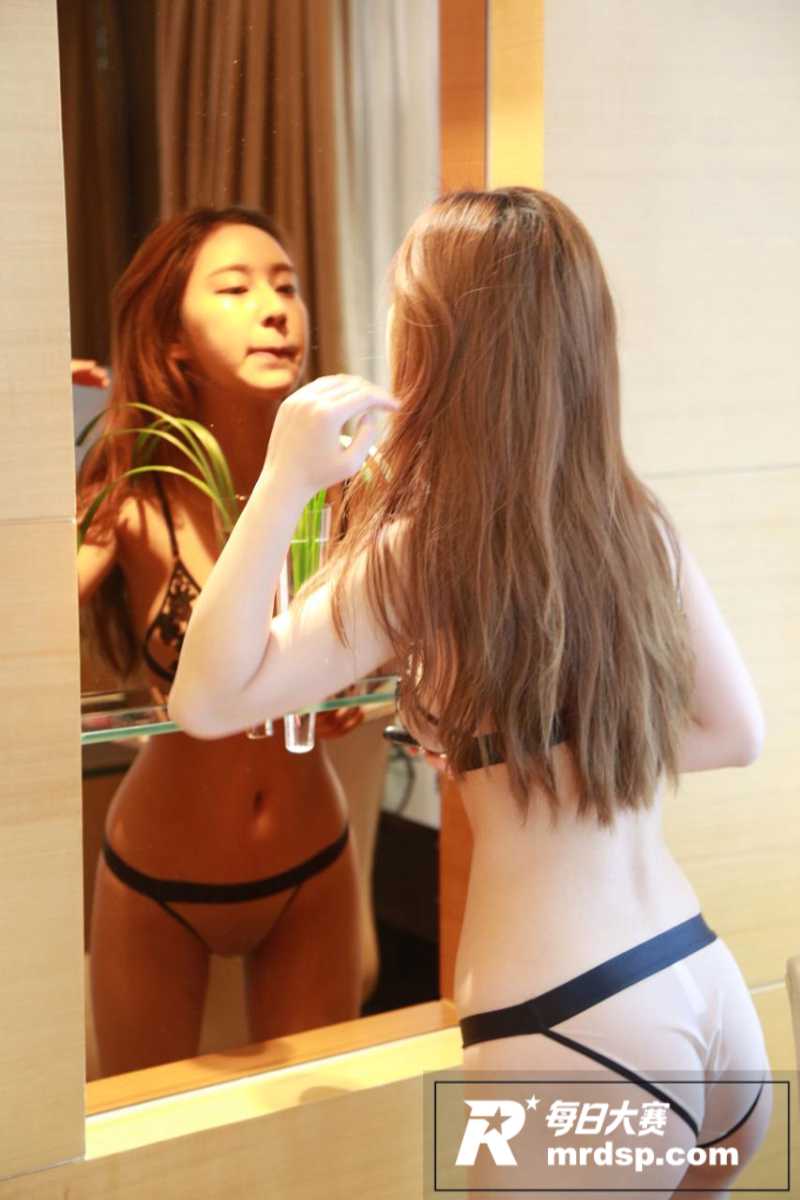 秀人网顶级模特 乔依相关图片4