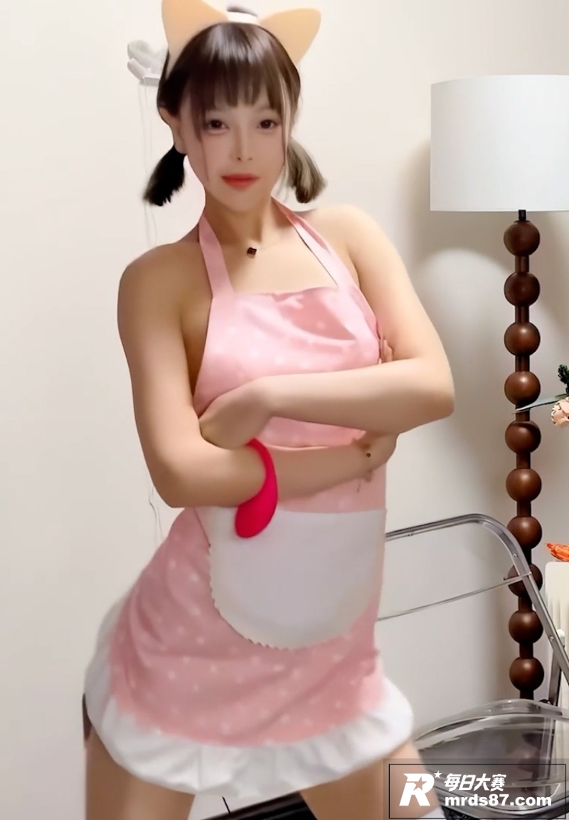 小妲己直播女神 小阿相关图片2