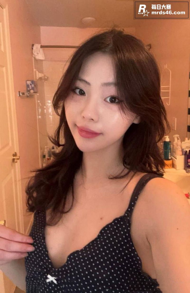 OnlyFans高颜相关图片1