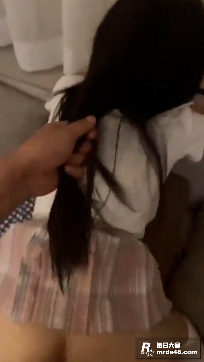 推特极品嫩妹 ttt相关图片1