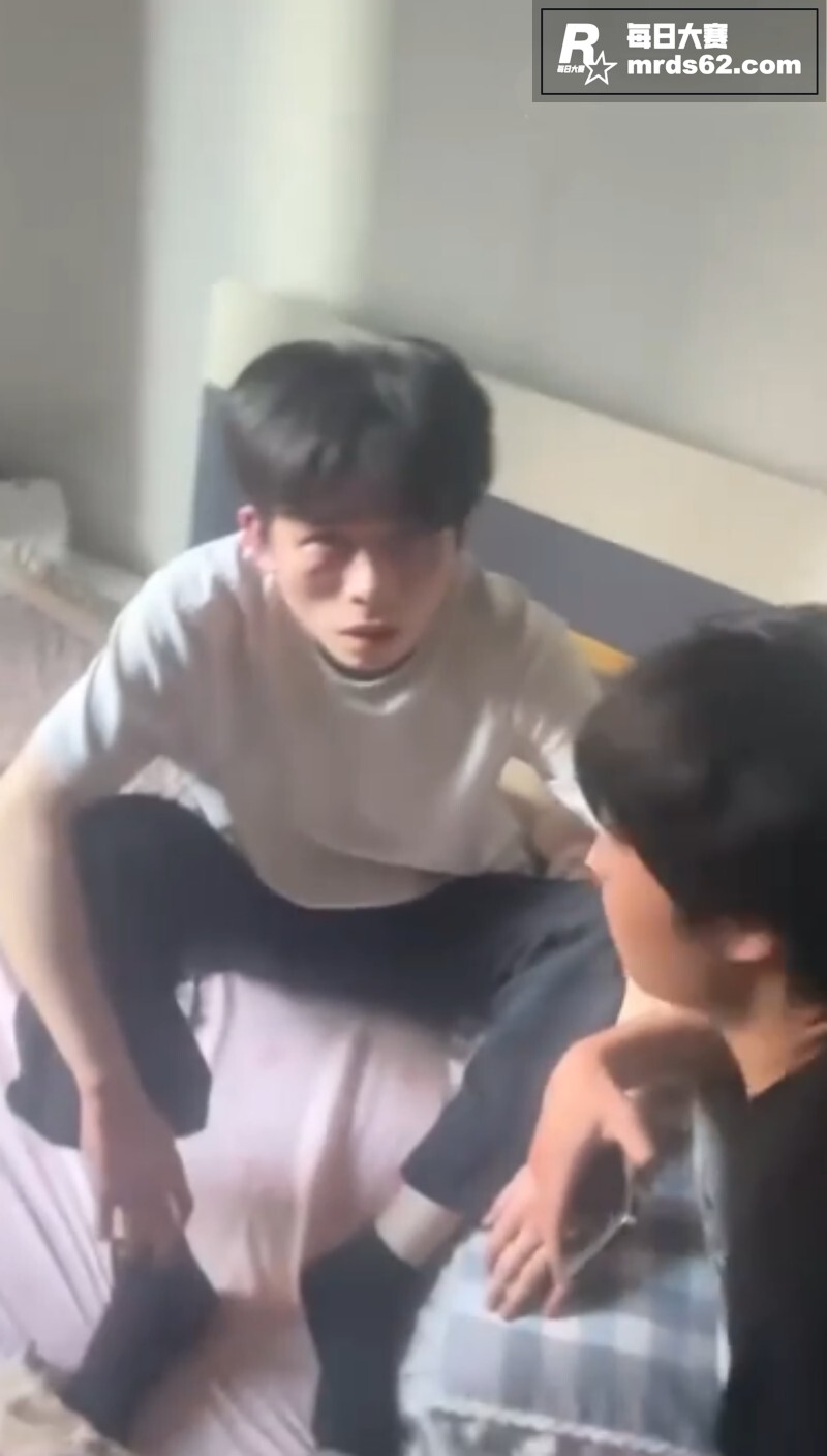 每日一抓！精神小伙与相关图片4