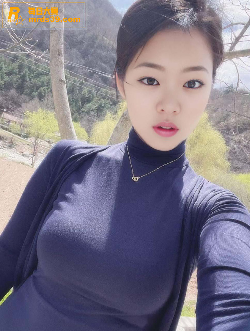 湖南怀化反差人妻 张相关图片1