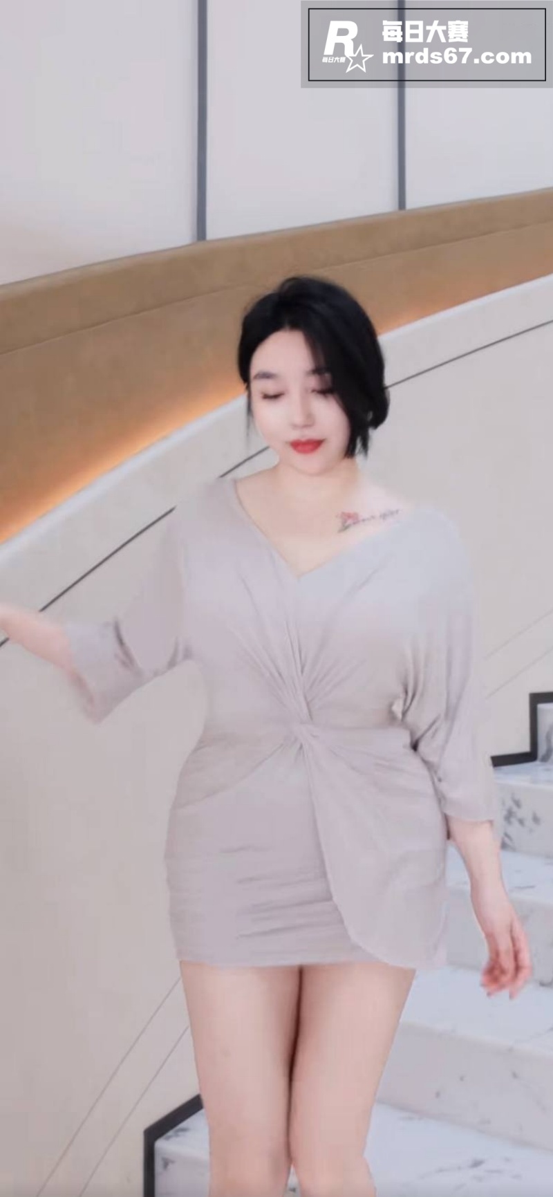 抖音百万粉网红 教母相关图片5