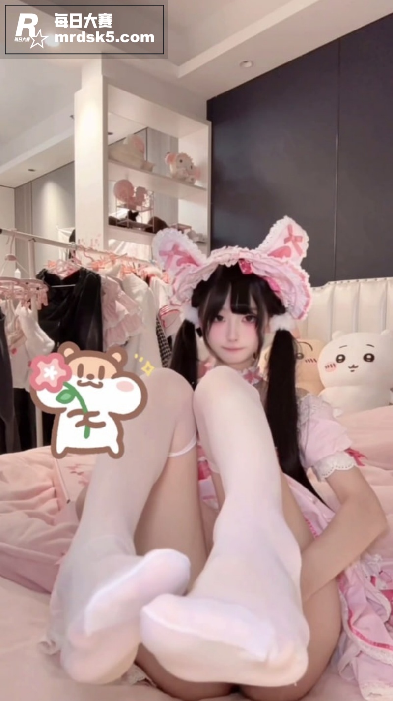 推特极品双马尾萝莉 相关图片2
