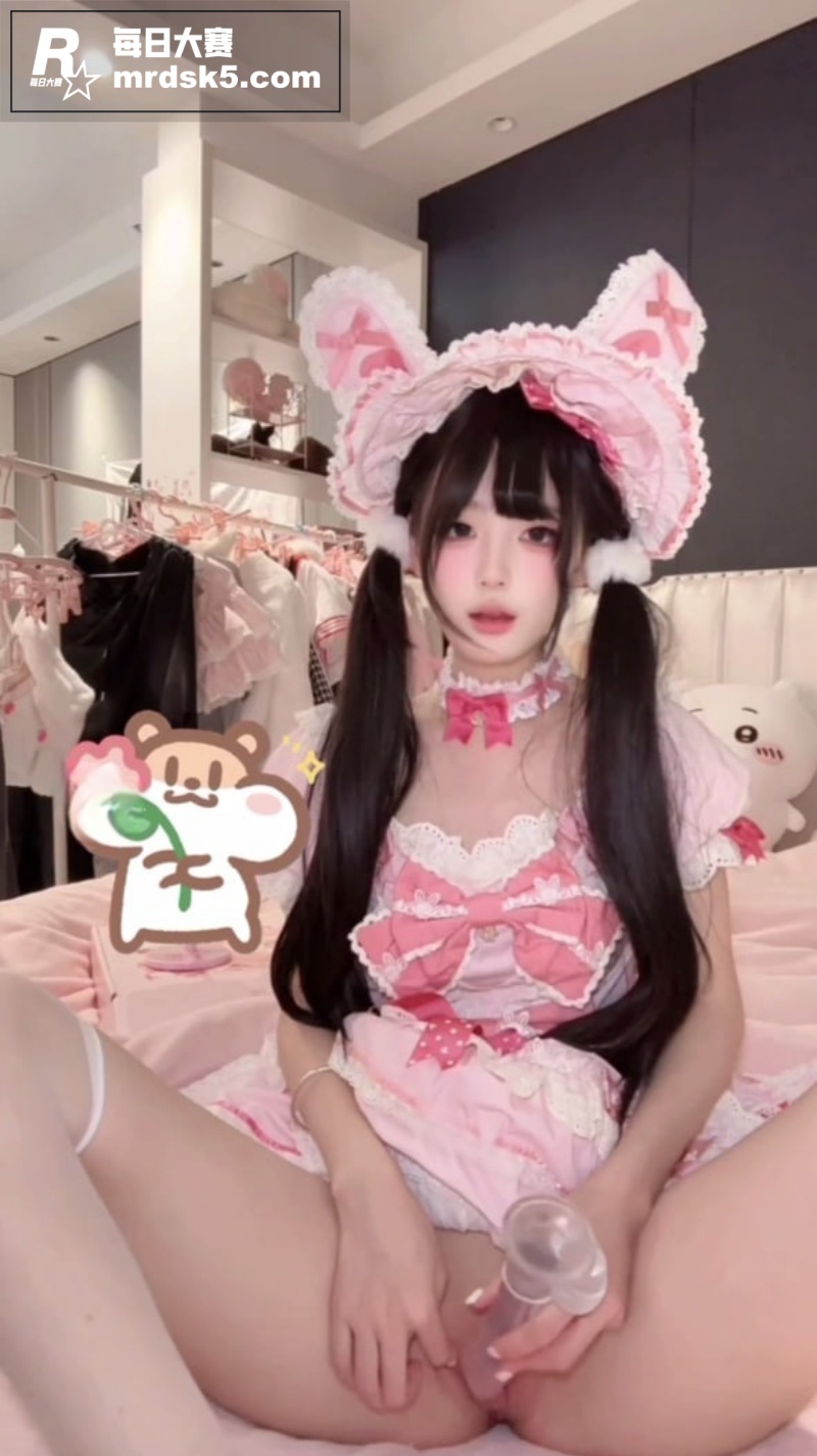 推特极品双马尾萝莉 相关图片10