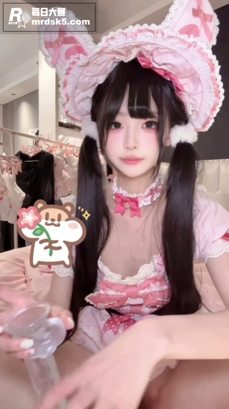 推特极品双马尾萝莉 相关图片12
