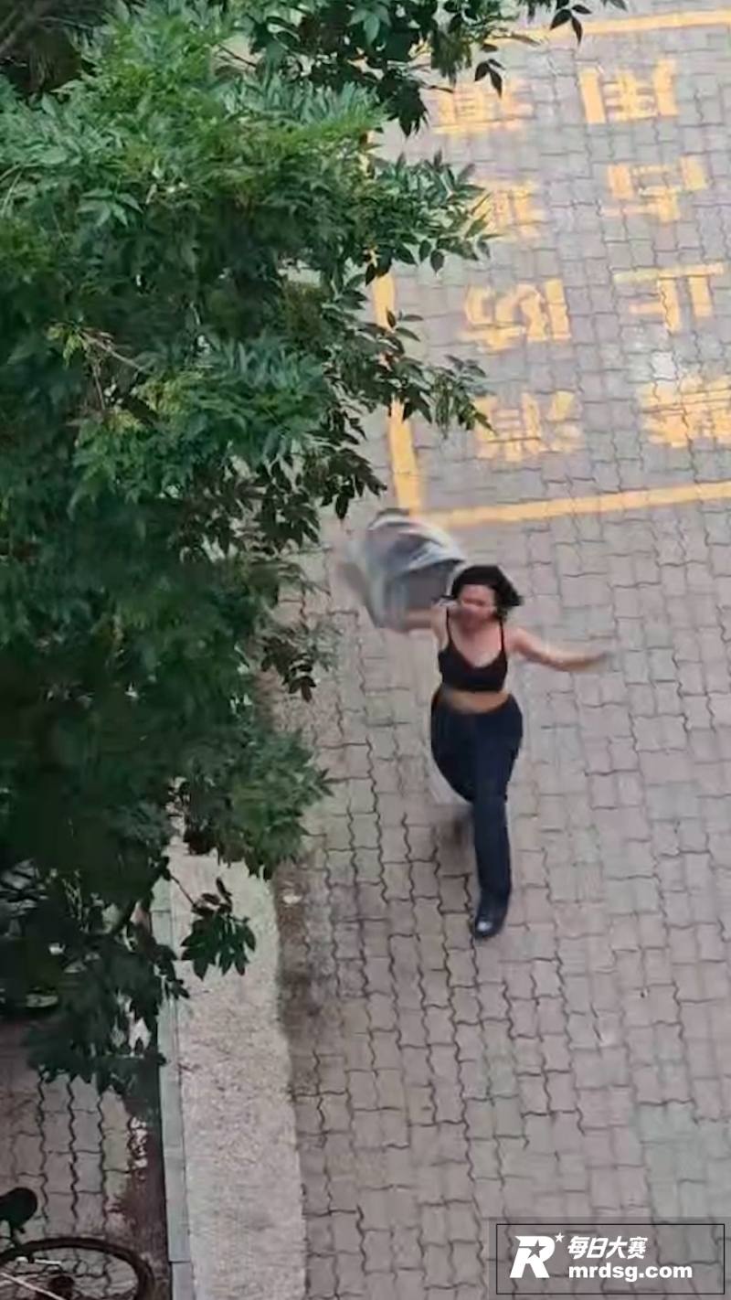 女大学生把第一次给渣相关图片5