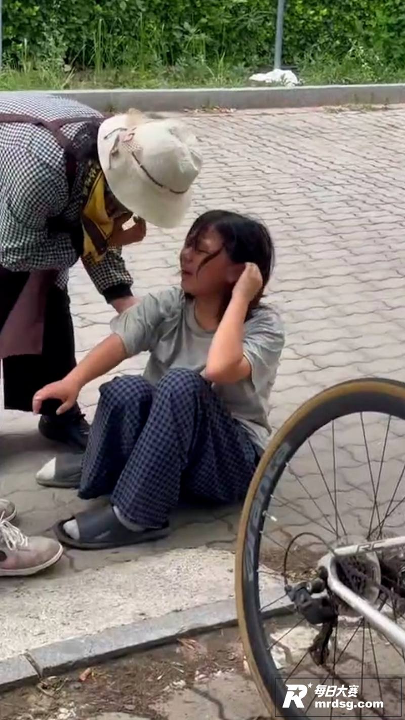 女大学生把第一次给渣相关图片9