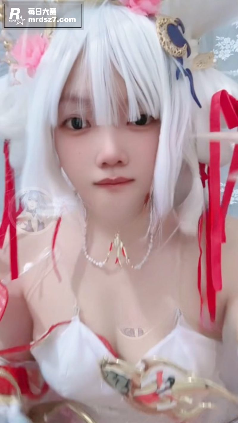 高颜值巨乳萝莉 七崽相关图片1