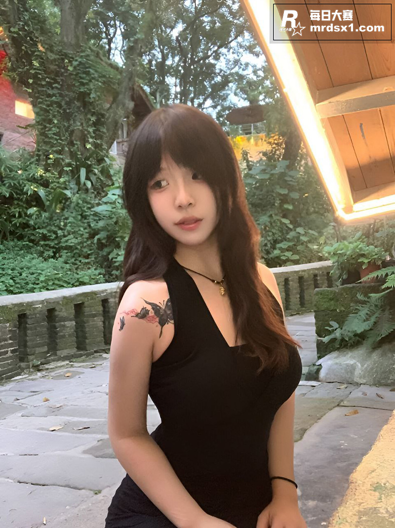 广东珠海高颜值清纯学相关图片3
