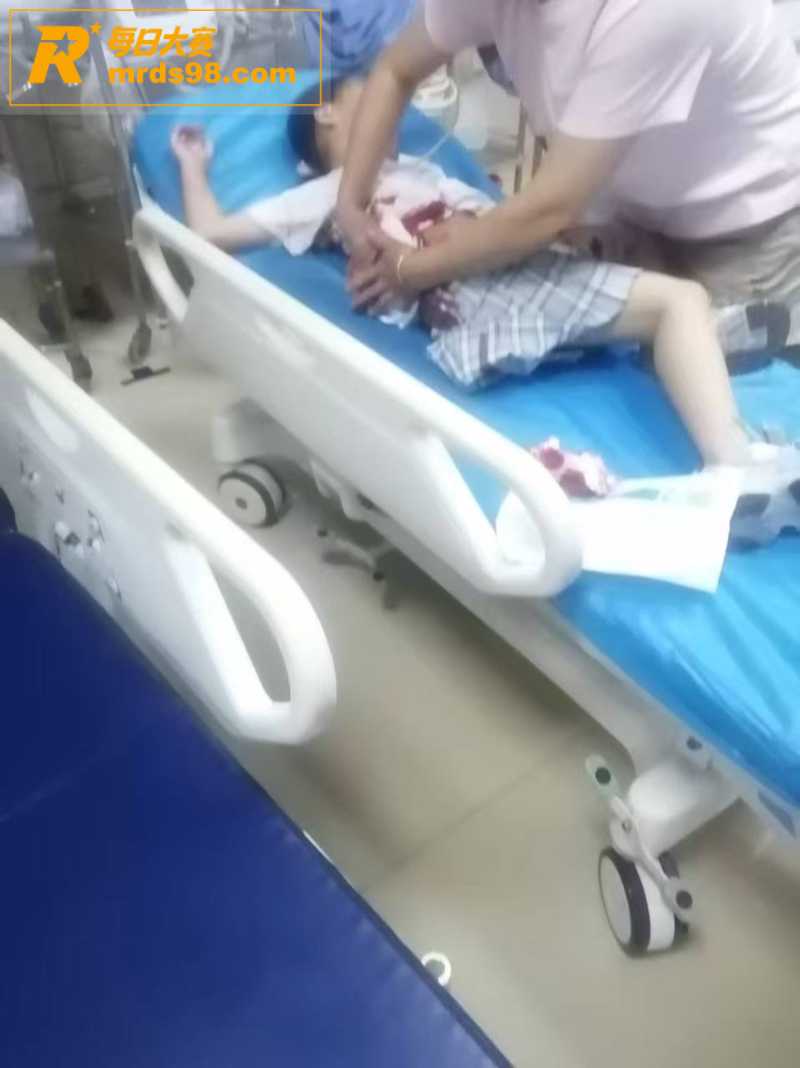福建省肯德基捅人事件相关图片9