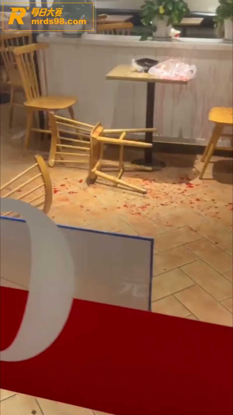 福建省肯德基捅人事件相关图片11