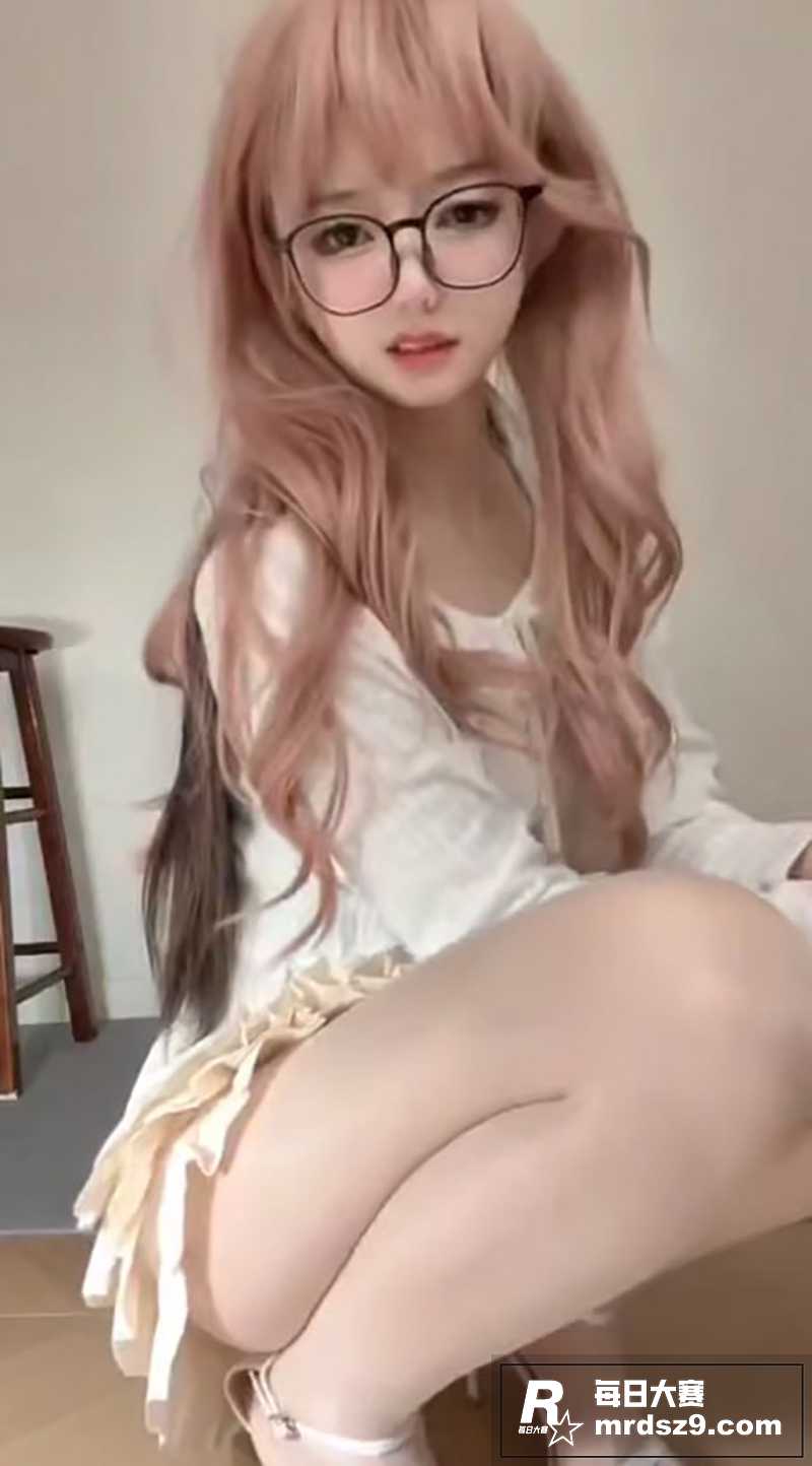 快手极品美少女 芙蓉相关图片2