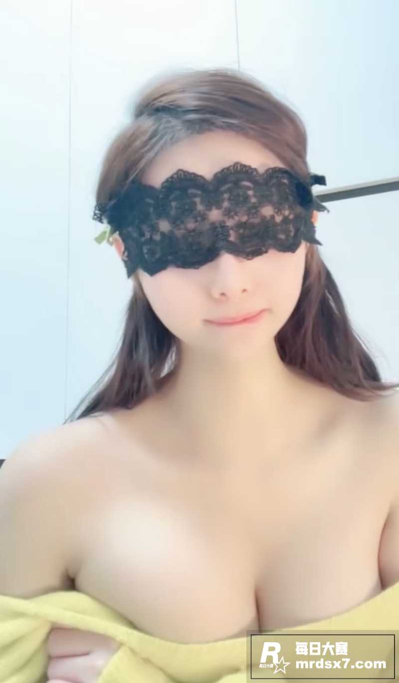推特福利姬 兔兔子唧相关图片1
